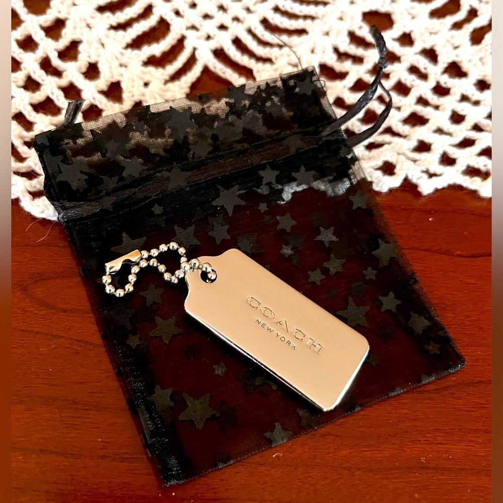 Coach Silver Hangtag. EUC.